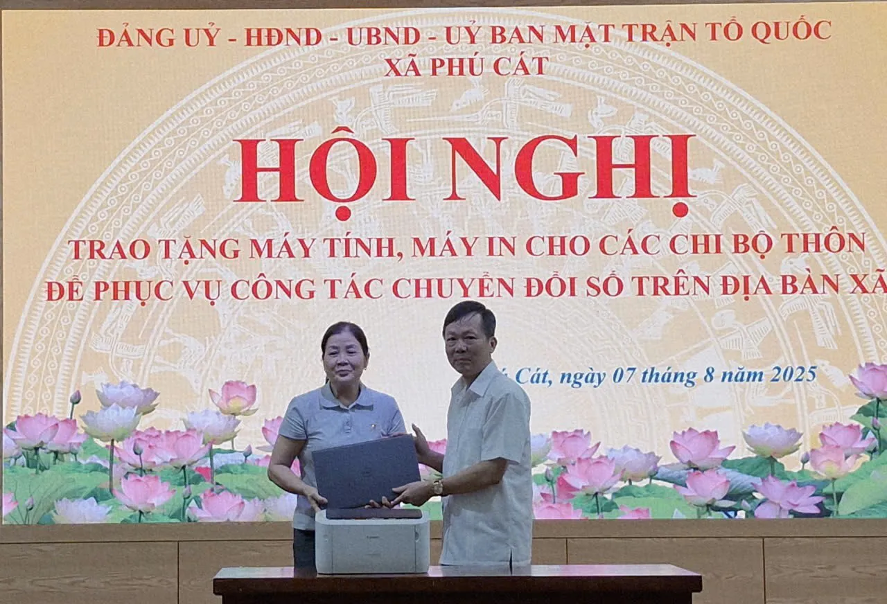 Xã Phú Cát: thực hiện chuyển đổi số bằng những việc làm thiết thực