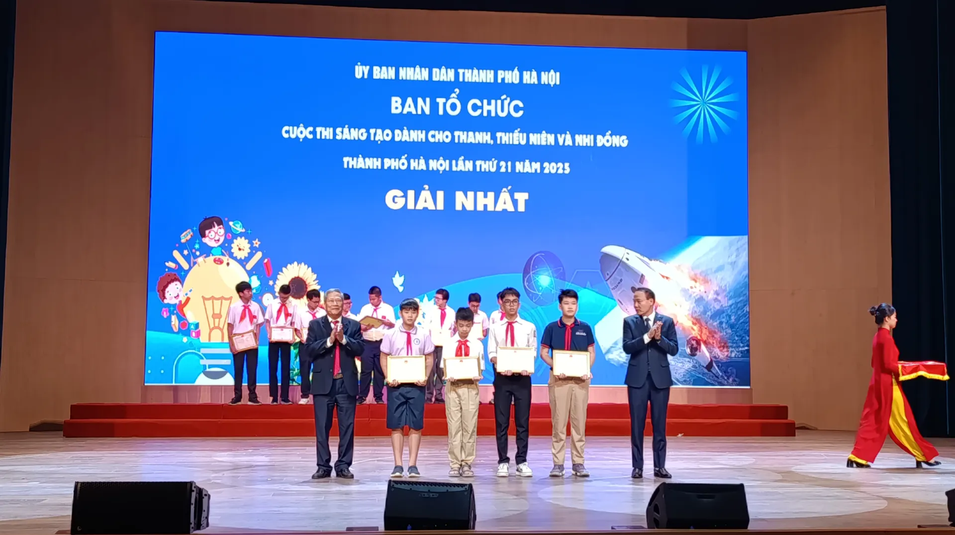 86 đề tài đạt giải Cuộc thi Sáng tạo dành cho thanh thiếu niên, nhi đồng Hà Nội lần thứ 21