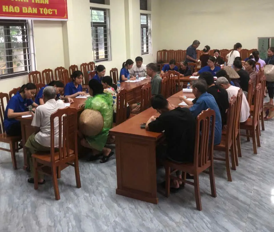 Hà Nội: các xã, phường tích cực triển khai hỗ trợ người dân nhận quà Tết Độc lập 2/9
