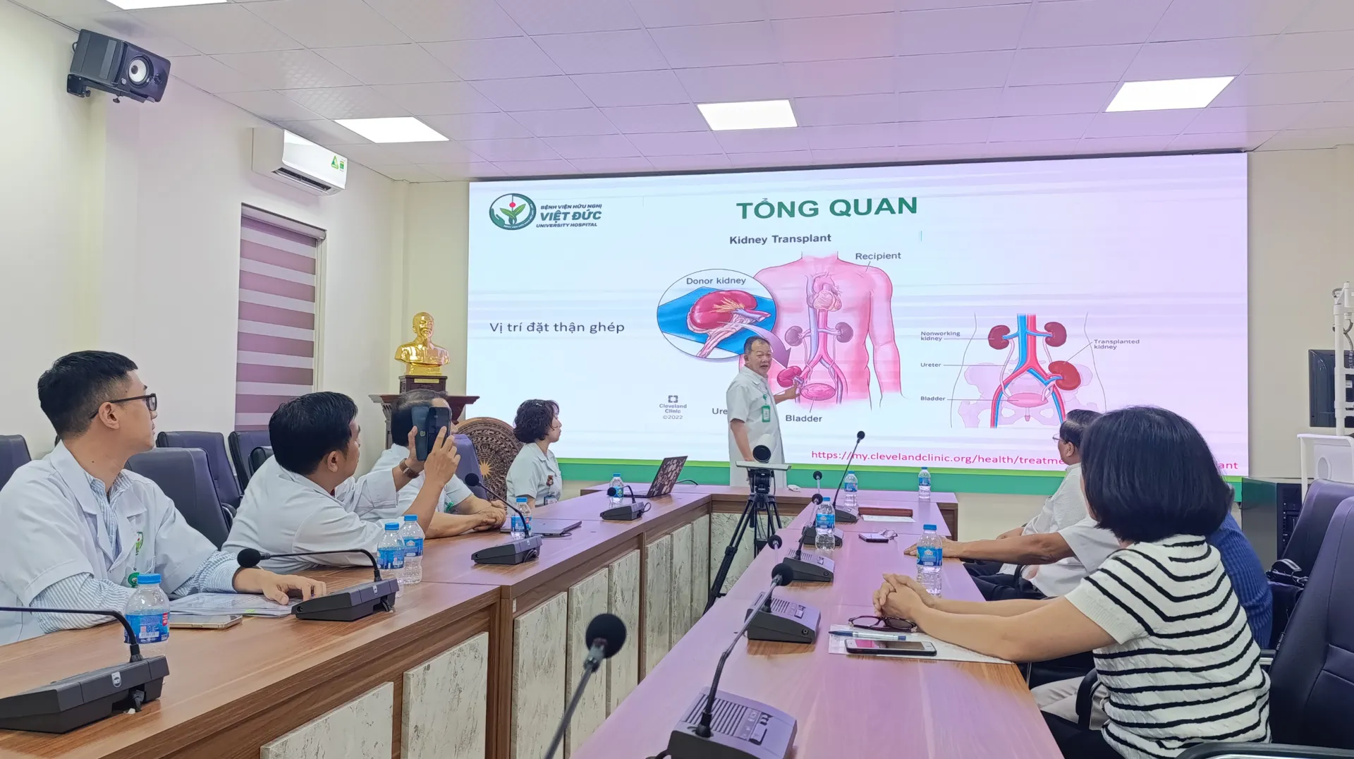 Sáng tạo y khoa từ bệnh viện Việt Đức: Mở hướng đi mới trong ghép thận có tĩnh mạch ngắn