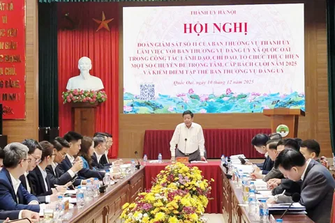 Quốc Oai đạt nhiều kết quả nổi bật, kiến nghị loạt cơ chế gỡ nút thắt phát triển