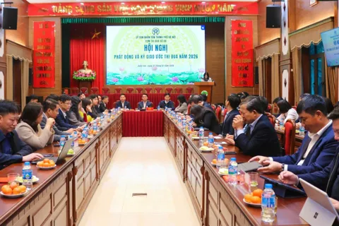 Hà Nội: Cụm thi đua số 8 phát động và ký kết giao ước thi đua năm 2026