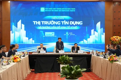 Tín dụng trong thế trận vĩ mô: ưu tiên ổn định, nâng chất lượng tăng trưởng