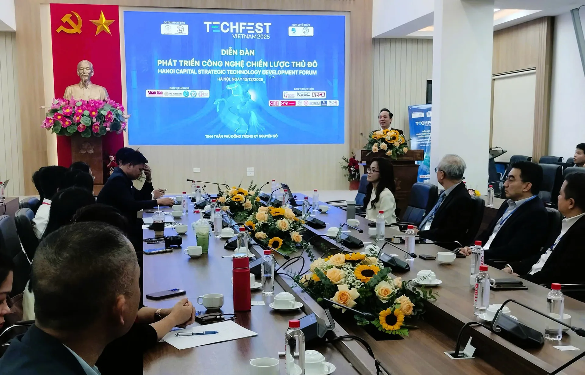 Lời giải cho bài toán phát triển công nghệ chiến lược của Hà Nội