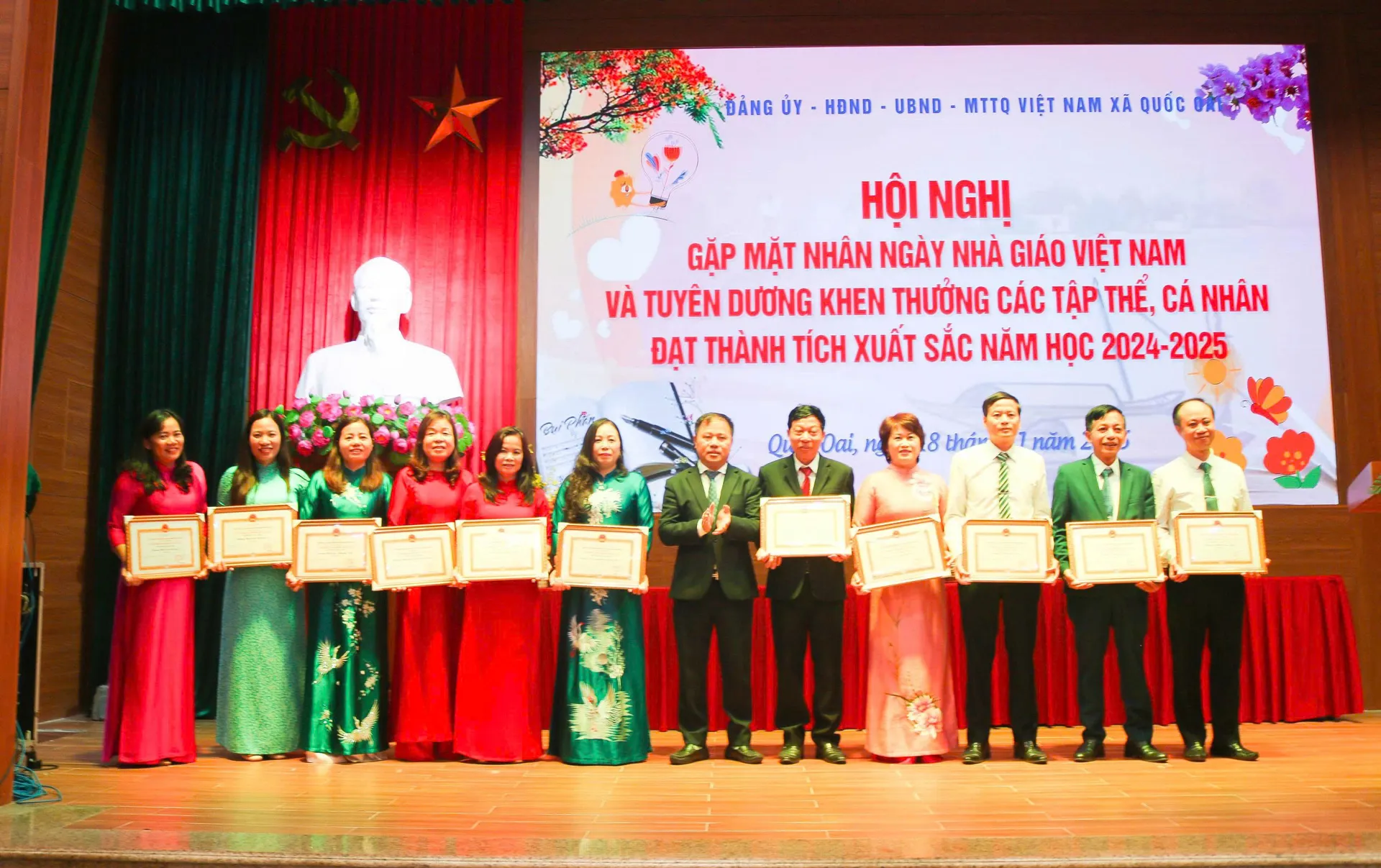 Xã Quốc Oai tri ân, tôn vinh nhà giáo tiêu biểu