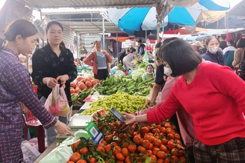 Chợ Tết thời số hóa – Biểu tượng mới của mùa xuân hiện đại