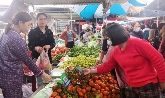 Chợ Tết thời số hóa – Biểu tượng mới của mùa xuân hiện đại