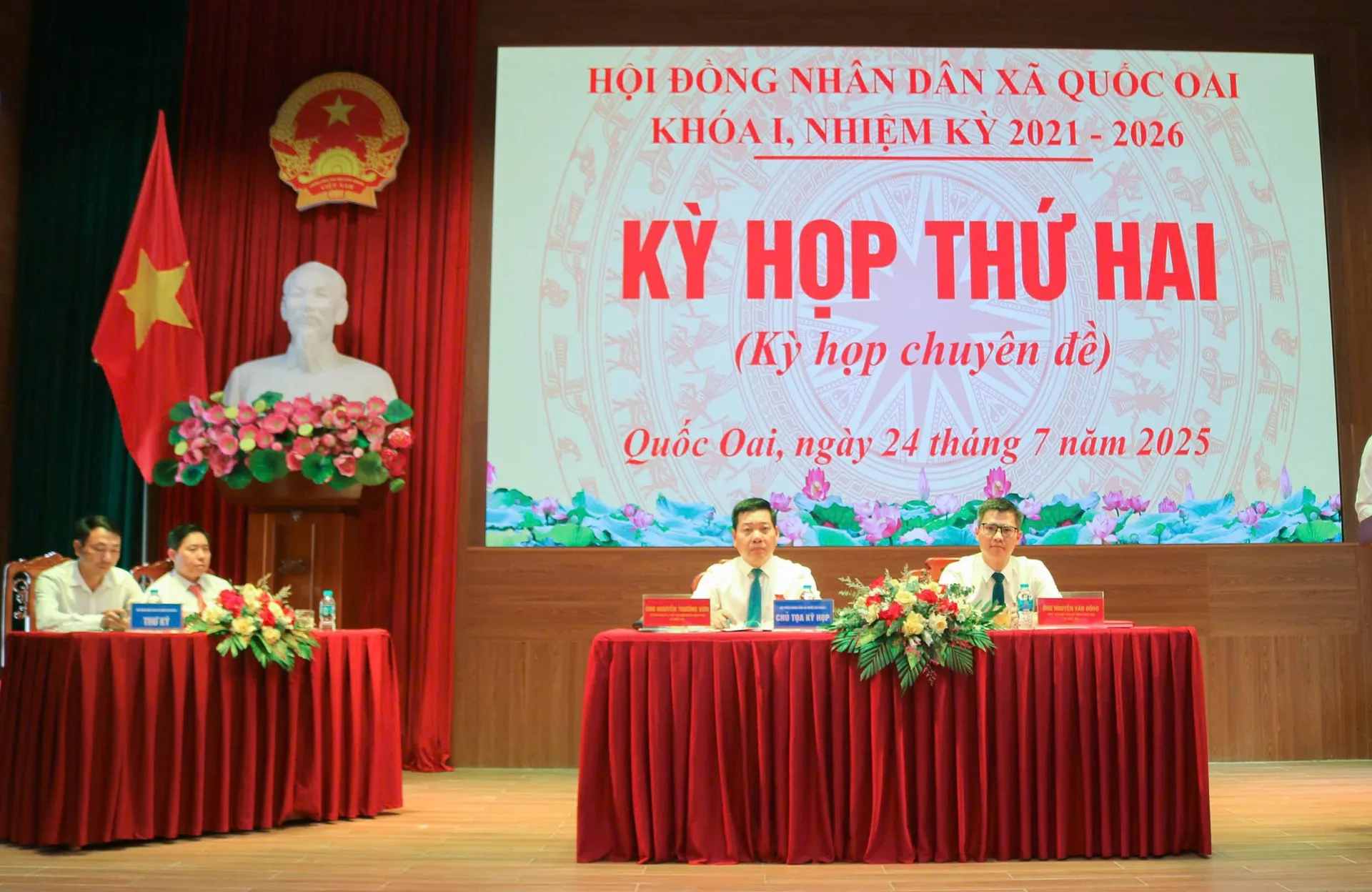 HĐND xã Quốc Oai thông qua nhiều quyết sách quan trọng
