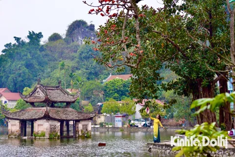 Xã Quốc Oai: chuyên nghiệp hóa hoạt động du lịch tại Chùa Thầy