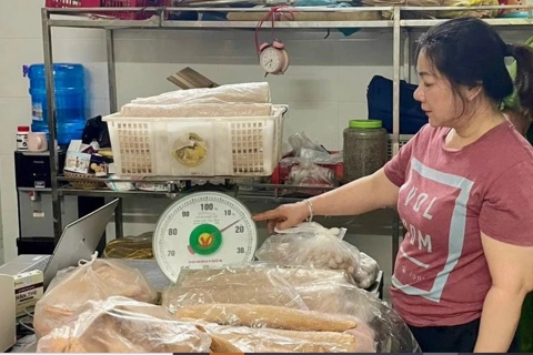 Tuyên Quang: phát hiện gần 2 tạ giò chả chứa chất cấm hàn the 