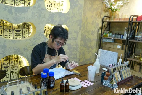 Thiết kế mùi hương: Nghề lạ của những người “nghe” bằng mũi