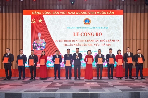 Hà Nội công bố Quyết định bổ nhiệm lãnh đạo Toà án Nhân dân Khu vực