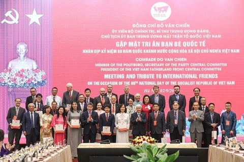 ActionAid vinh dự nhận Bằng khen của Thủ tướng Chính phủ
