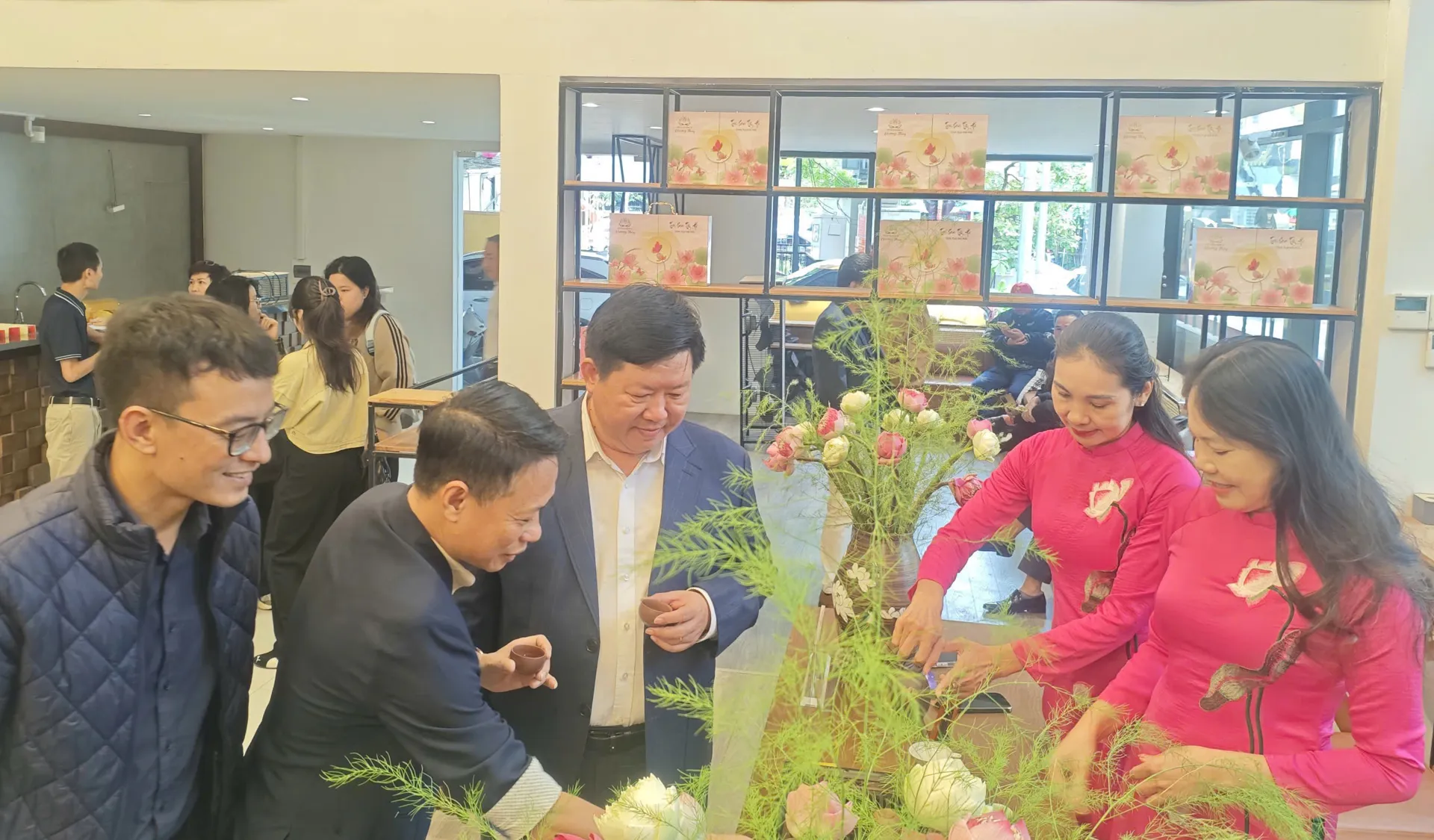 Phát triển làng nghề gắn với xây dựng thương hiệu sản phẩm OCOP: Lan tỏa giá trị, nâng tầm hàng Việt