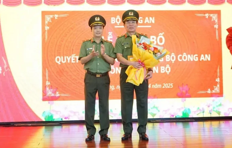 Công bố quyết định nghỉ công tác đối với Giám đốc Công an thành phố Đà Nẵng Vũ Xuân Viên