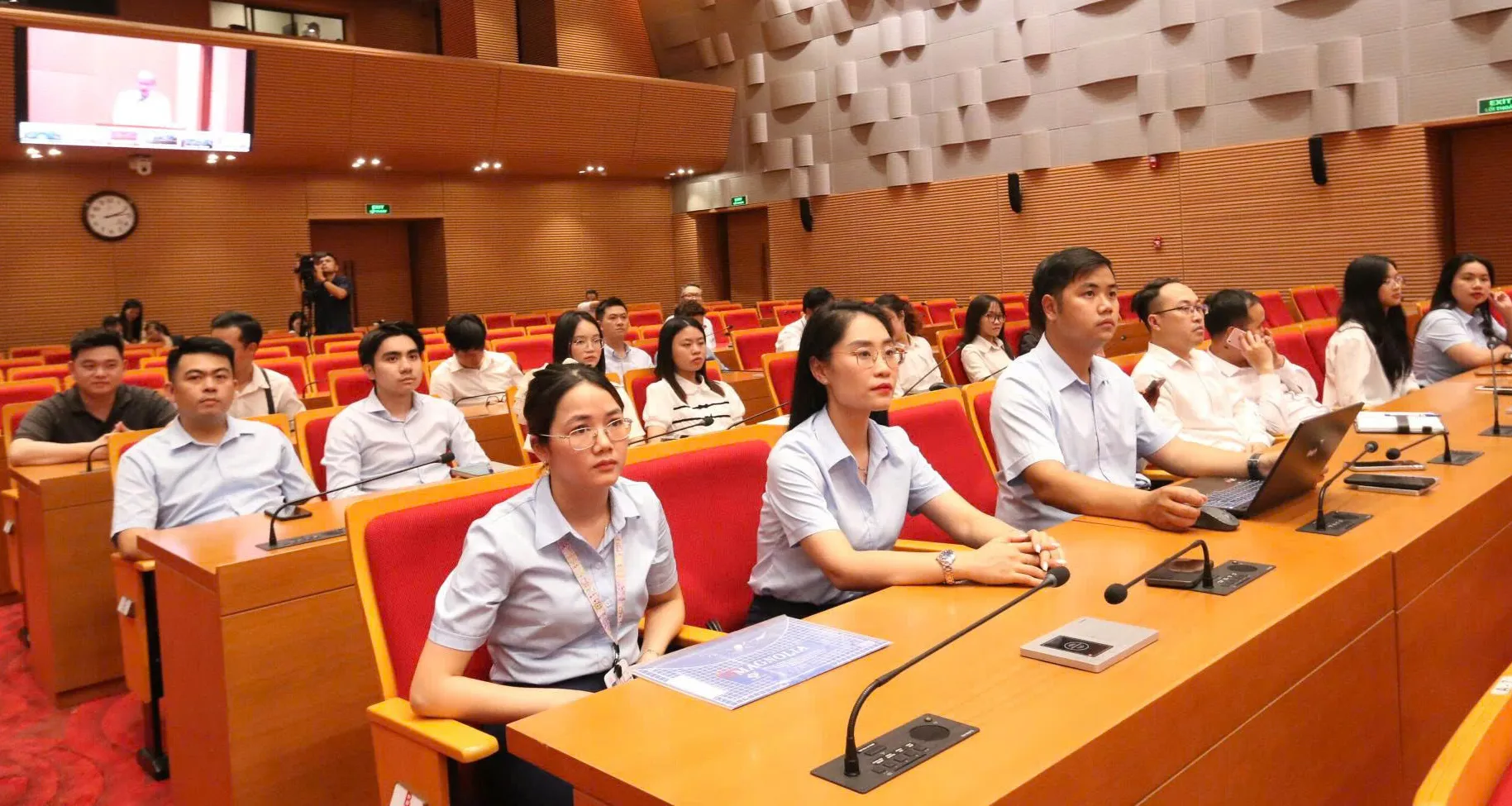 Tập huấn giải quyết thủ tục hành chính theo mô hình chính quyền địa phương hai cấp