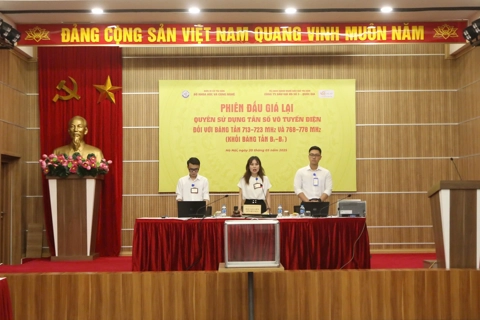 Đấu giá thành công khối băng tần B2-B2'