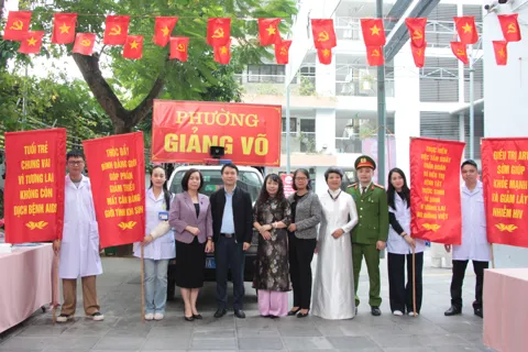 Phường Giảng Võ đẩy mạnh truyền thông dân số và phòng chống HIV/AIDS