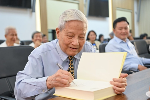 Nhà báo Hà Đăng: trọn đời giữ vững ngòi bút chiến đấu