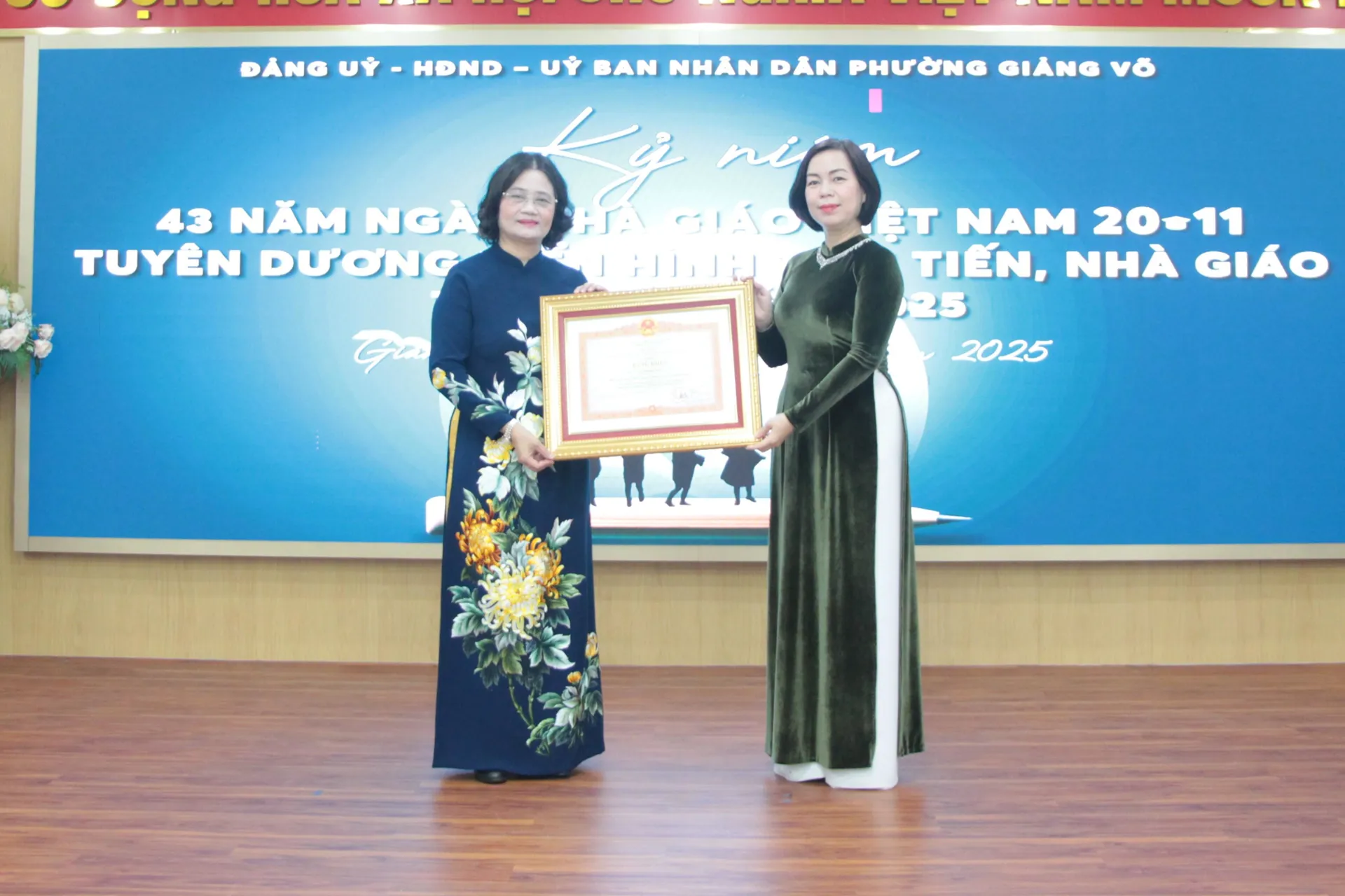 Phường Giảng Võ tuyên dương nhà giáo tiêu biểu năm 2025