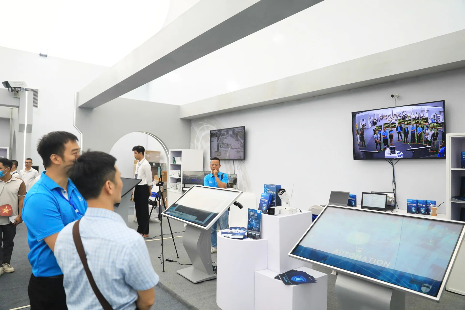 Công nghệ tỏa sáng tại Triển lãm thành tựu đất nước 80 năm