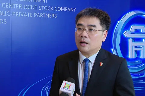 Từ giảng đường đến Trung tâm Đổi mới sáng tạo Hà Nội