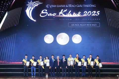 Công nghệ chuyển mình mạnh mẽ với tinh thần "Make in Vietnam"