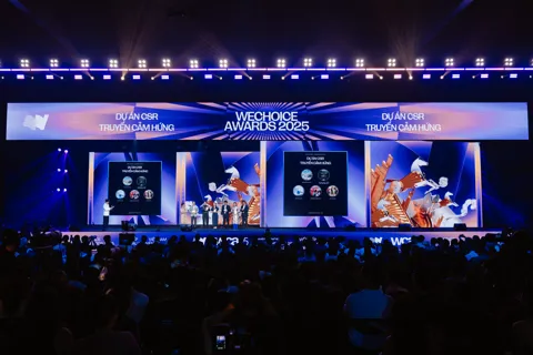 “Mưa đỏ”, HLV Mai Đức Chung, chị Vàng Thị Thông tỏa sáng tại WeChoice Awards 2025