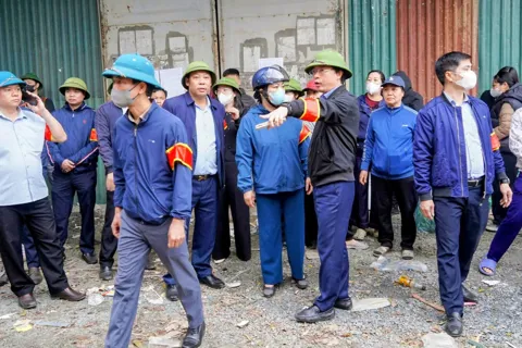 Cưỡng chế thu hồi đất dự án Cụm công nghiệp làng nghề Hữu Bằng