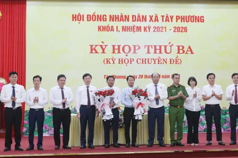 Xã Tây Phương: hoạt động hiệu quả sau 4 tháng vận hành