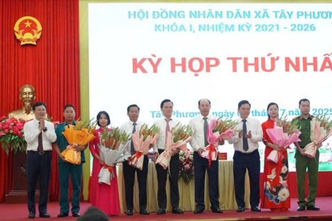 Xã Tây Phương tổ chức kỳ họp thứ nhất HĐND nhiệm kỳ 2021 - 2026