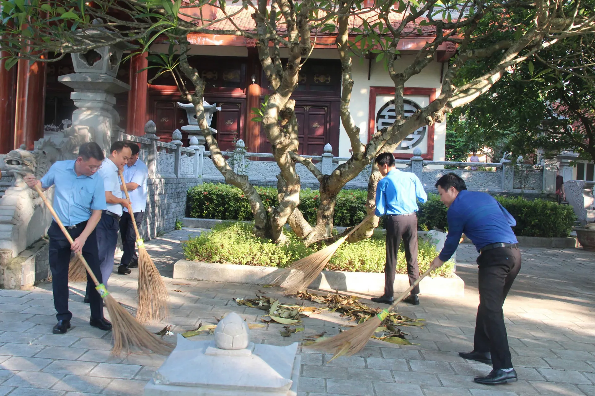 Xây dựng xã Thạch Thất ngày càng phát triển bền vững, hiện đại, đáng sống