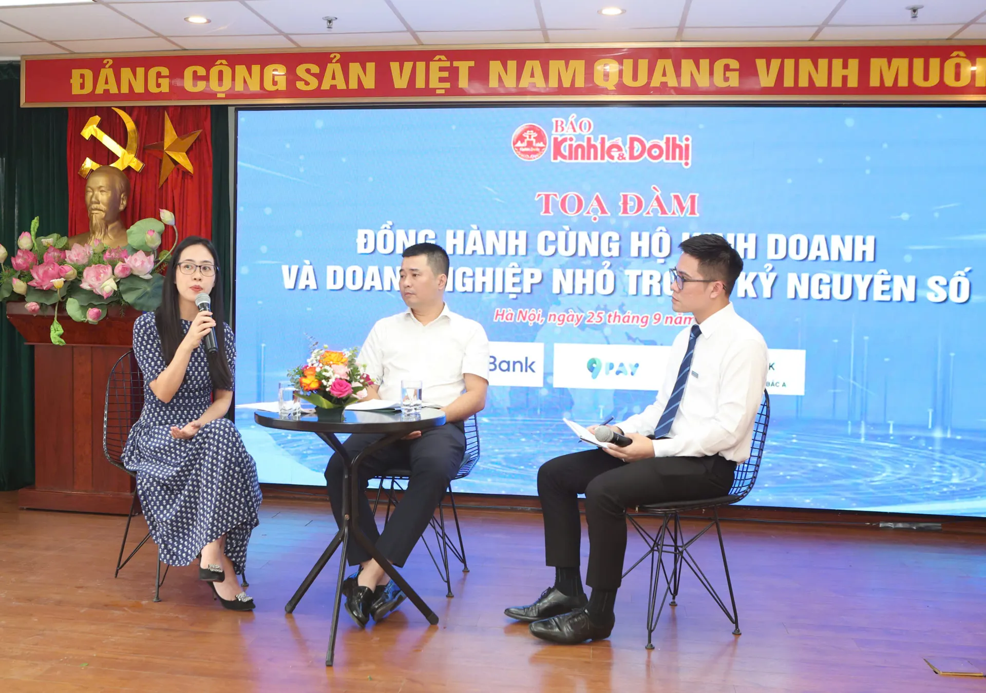Loa tinh tinh của 9Pay giúp khách hàng theo dõi doanh thu, xuất hóa đơn thuận tiện