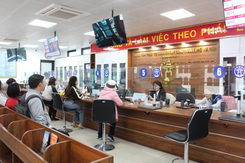 100% thủ tục hành chính liên quan đến y tế sẽ được tiếp nhận trực tuyến