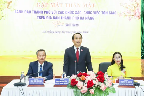 Gắn kết “tốt đời, đẹp đạo” - chung sức xây dựng Đà Nẵng phát triển bền vững