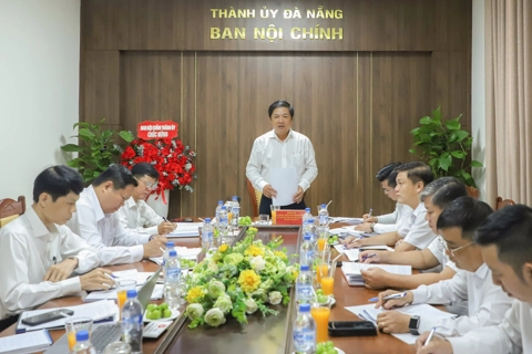 Tập trung củng cố, kiện toàn đội ngũ cán bộ nội chính và tư pháp