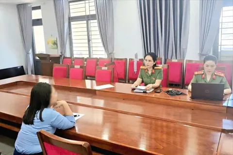 Công an Đà Nẵng xử lý tiệm vàng mua bán ngoại tệ trái phép, thu hồi hơn 2 tỷ đồng