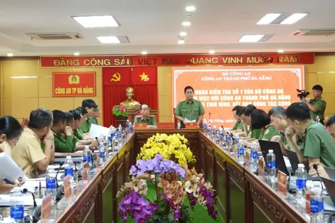 Bộ Công an kiểm tra công tác tại Công an thành phố Đà Nẵng
