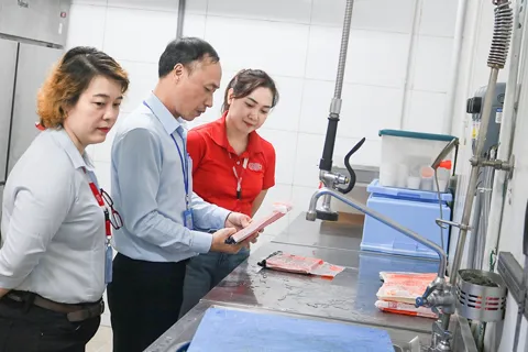 Đà Nẵng xử phạt 47 cơ sở vi phạm an toàn thực phẩm dịp Tết