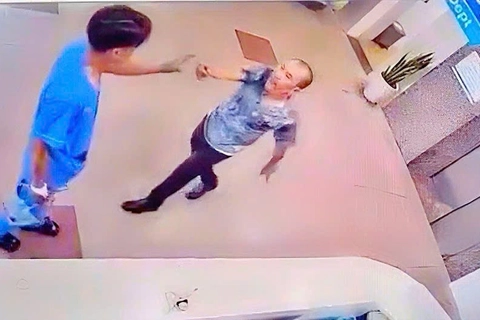 Đâm “tình địch”, xông vào bệnh viện hành hung tiếp: hành vi côn đồ không thể dung thứ
