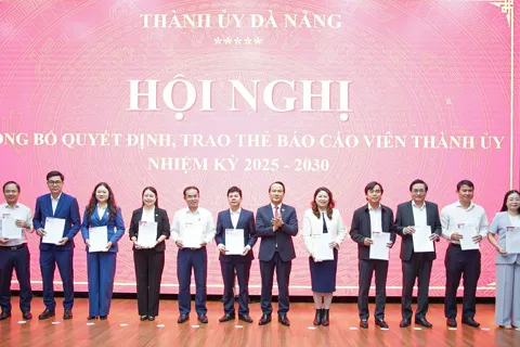 Đà Nẵng kiện toàn đội ngũ 50 báo cáo viên Thành ủy nhiệm kỳ 2025-2030