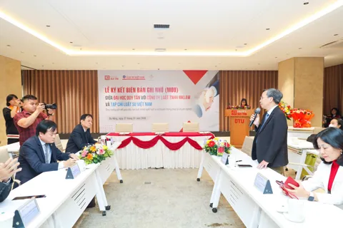 Đại học Duy Tân ký kết hợp tác với MKLaw, gắn đào tạo luật với thực tiễn hành nghề