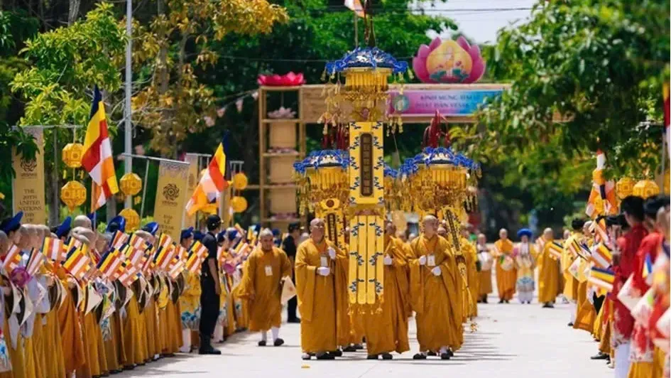 Đạo và đời hòa nhịp vì một Việt Nam thịnh vượng phát triển