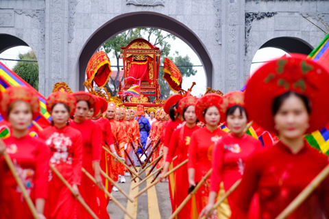 Hai Ba Trung Temple Festival: Potential tourism product
