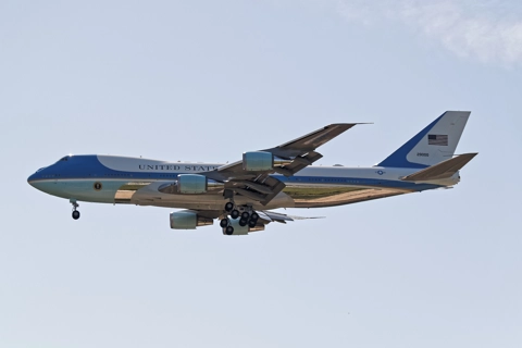 Ông Trump nhận máy bay Qatar thay thế Không Lực Một: Tầm nhìn hay lãng phí?