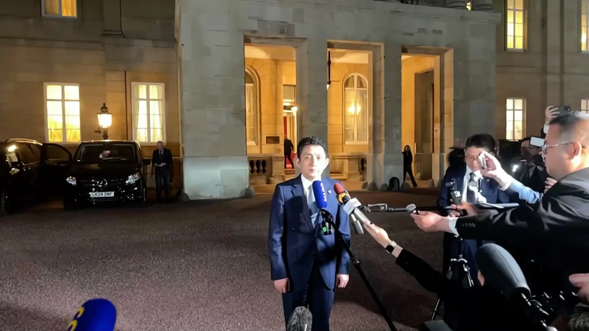 Mỹ - Trung Quốc thống nhất khung thỏa thuận thương mại Geneva tại London