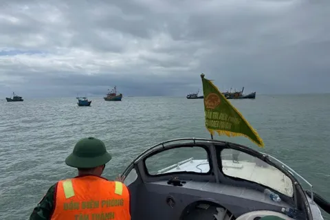 Đồng Nai: khẩn trương tìm kiếm du khách bị sóng cuốn trôi tại biển Kê Gà