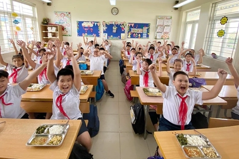 Dự kiến chi 3.000 tỷ đồng hỗ trợ bữa ăn bán trú cho học sinh tiểu học tại Hà Nội
