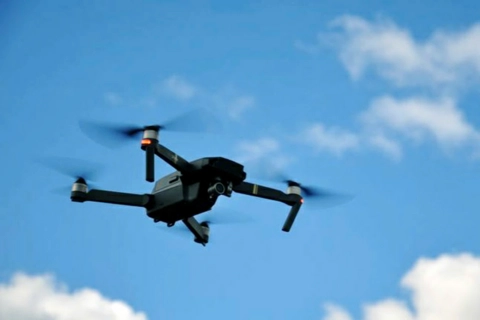 Tuyên Quang: xử phạt nam thanh niên bay flycam trái phép