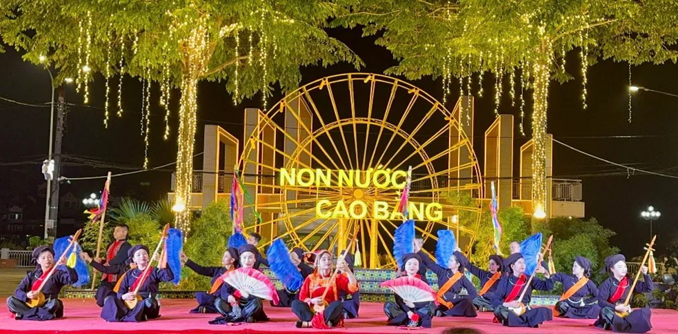Cao Bằng: từng bước chuyển hóa bản sắc thành sản phẩm du lịch văn hóa đặc thù